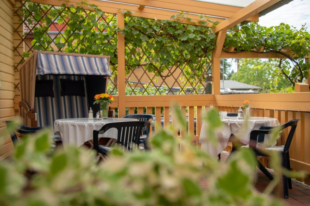 Haus Stoertebeker Appartements - Hotel Garni, Seebad Lubmin Exterior photo
